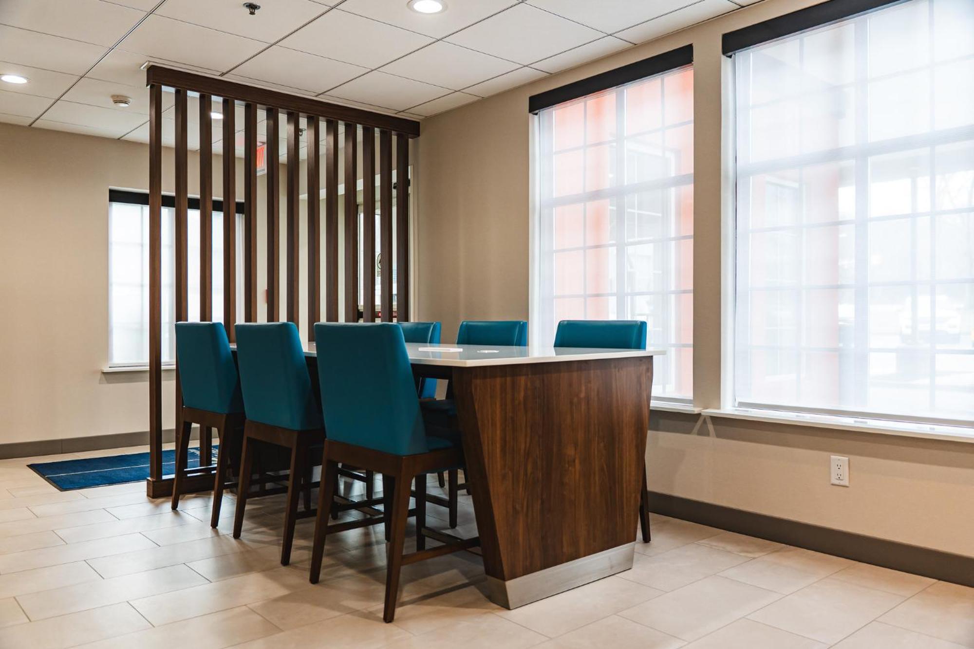 Holiday Inn Express Frazer - Malvern By Ihg Eksteriør billede