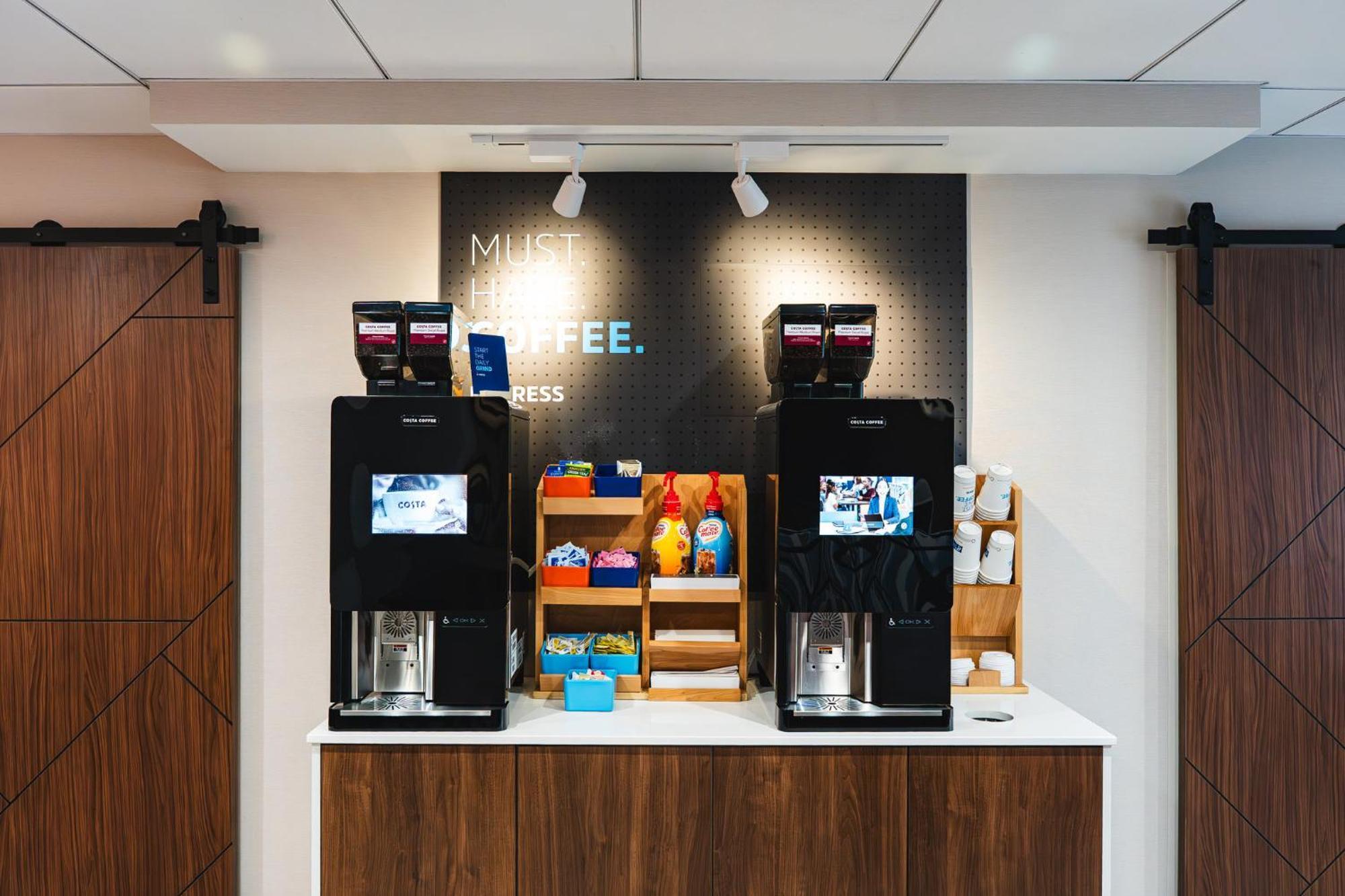Holiday Inn Express Frazer - Malvern By Ihg Eksteriør billede