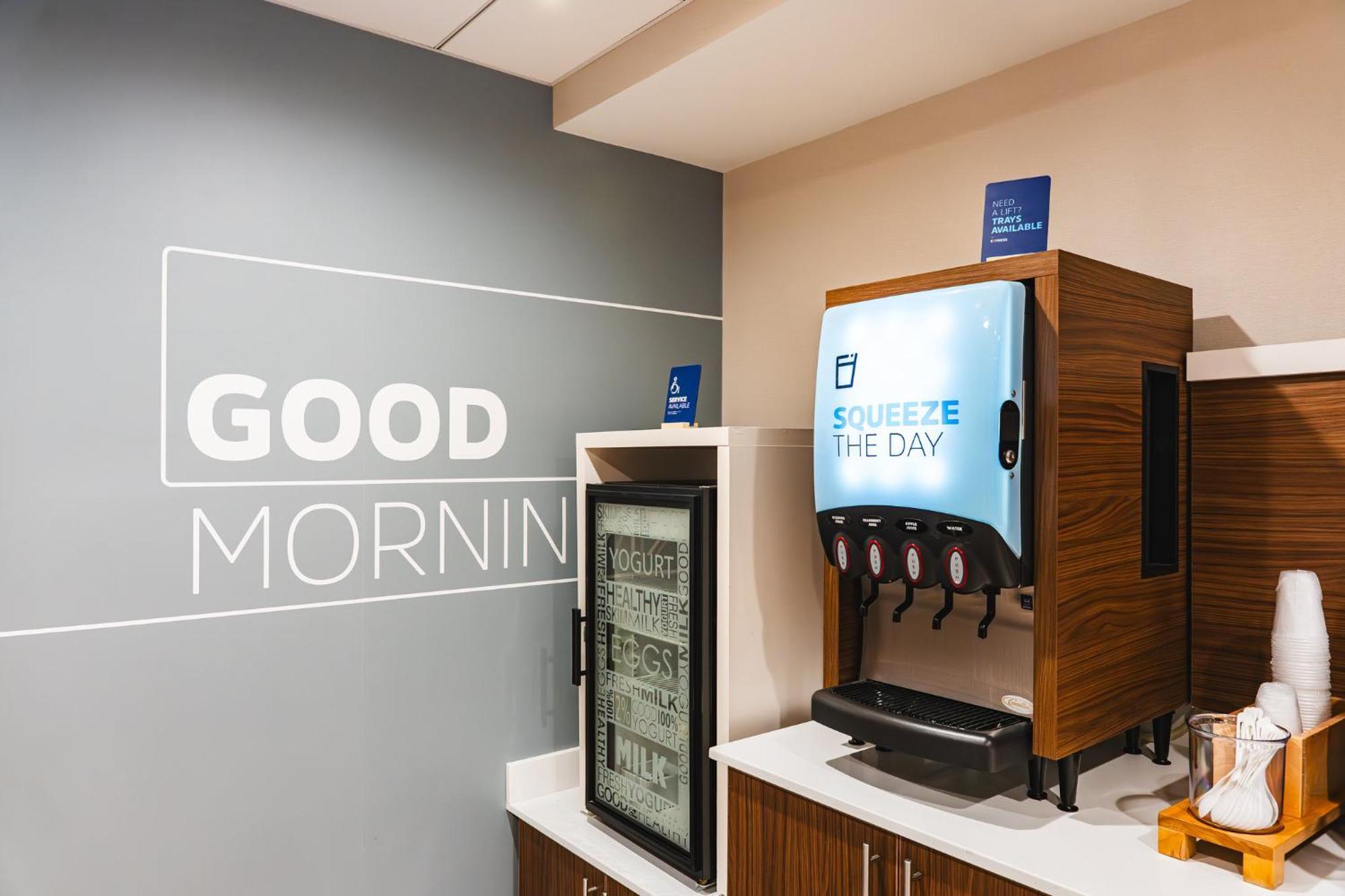 Holiday Inn Express Frazer - Malvern By Ihg Eksteriør billede